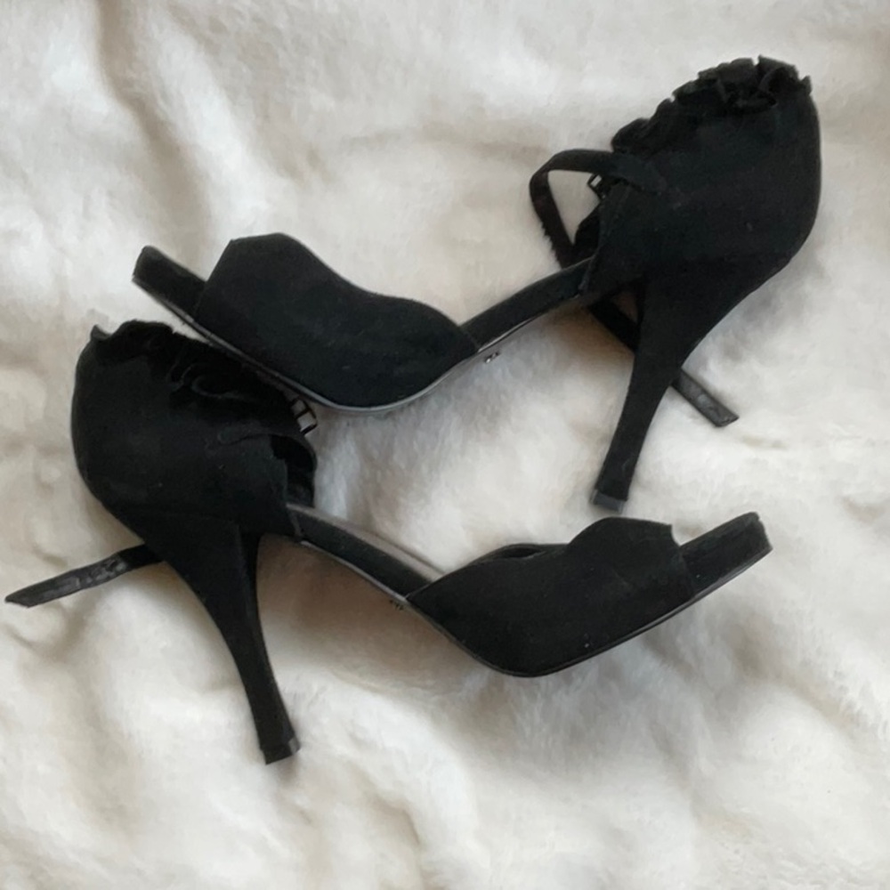 Fergie heels 8